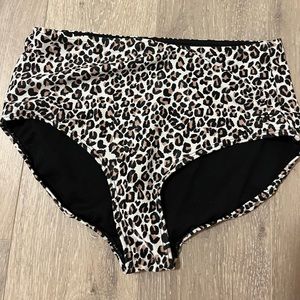 Albion cheetah high waisted bottoms.